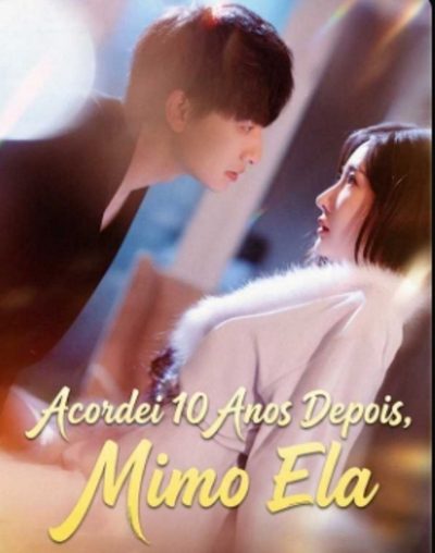Capa da minisserie Acordei 10 Anos Depois, Mimo Ela
